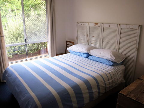 A2@Port Willy - Australian Directory 9