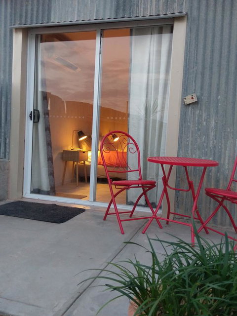 Desert Gum Retreat Gough St - Australian Directory 0