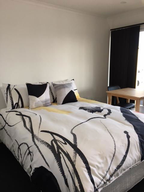 The Shark Apartments 2 - Australian Directory 7