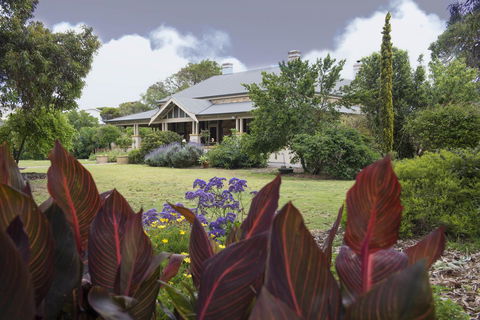 Yankalilla Bay Homestead - Australian Directory 10