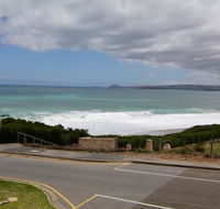 'Southern Sands' Beachfront Apartments - Australian Directory