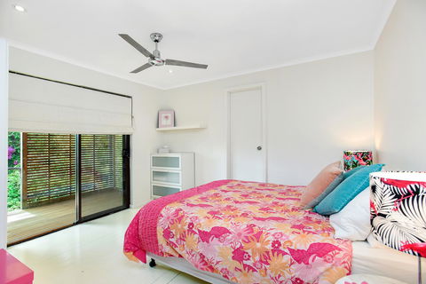 Red Door - Australian Directory 10