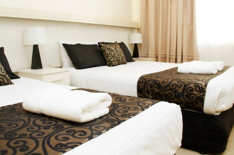 Renmark Motor Inn - Australian Directory 21