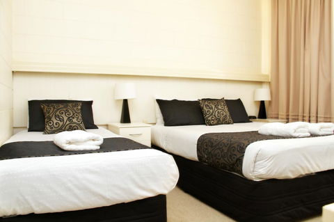 Renmark Motor Inn - Australian Directory 20