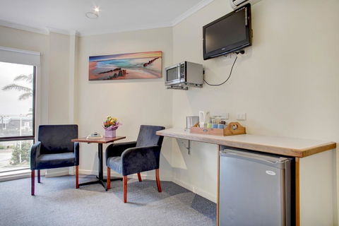 Navigators Motel & Diner - Australian Directory 7