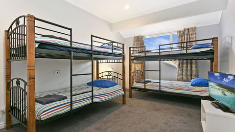 Salt Waterfront Apartment - Australian Directory 11