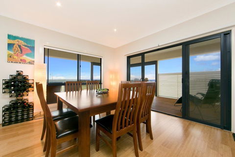 Gizmos Retreat - Australian Directory 8