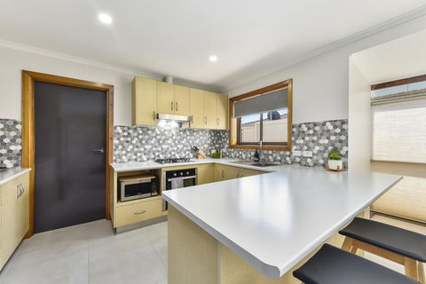 City Four Apartment - Australian Directory 1