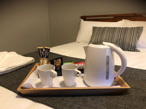 Cornwall Hotel - Australian Directory 10