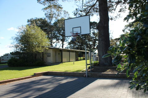 Millicent Hillview Caravan Park - Australian Directory 8