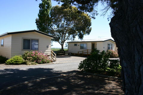 Millicent Hillview Caravan Park - Australian Directory 0