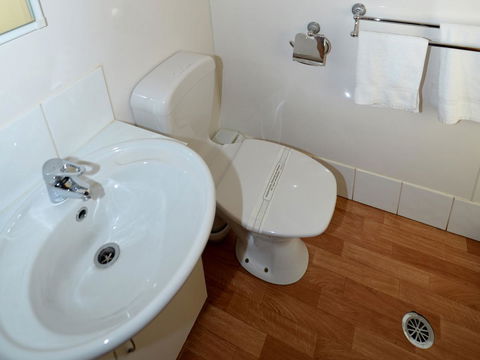 Riverbend Caravan Park Renmark - Australian Directory 21