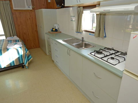 Riverbend Caravan Park Renmark - Australian Directory 37
