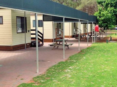 Riverbend Caravan Park Renmark - Australian Directory 23