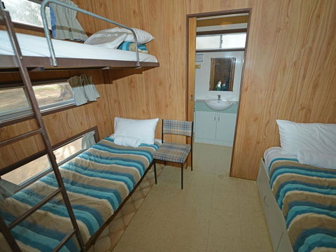 Riverbend Caravan Park Renmark - Australian Directory 39