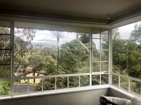 Stunning House With Beautiful Entertainment Area!! - Australian Directory 7