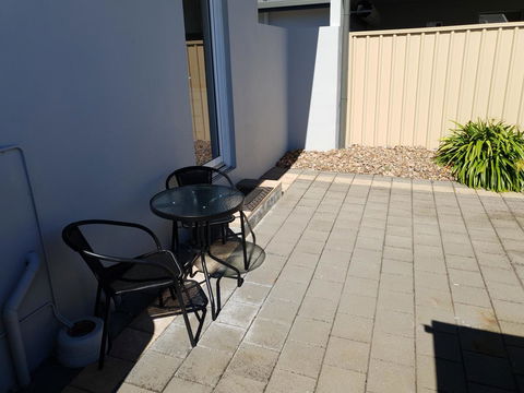 Limestone Coast Lifestyle Apartments - Australian Directory 12