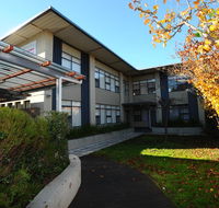 Glenelg Holiday Apartments-Ellis - Australian Directory