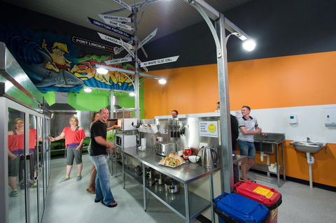 Port Lincoln YHA - Australian Directory 26