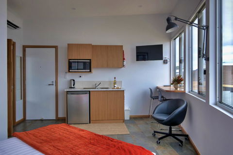 Cloudscape Apartment No 2 - Australian Directory 7