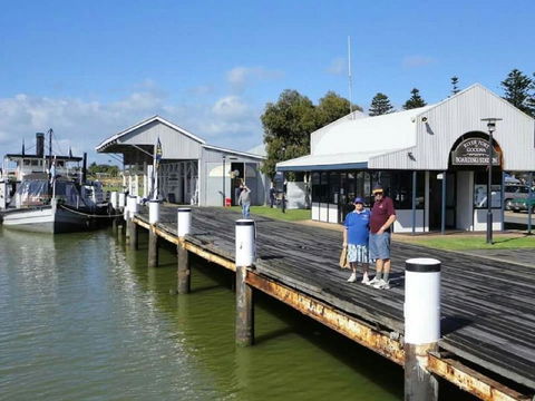 Addies Place Goolwa - Australian Directory 17