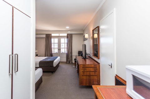 Country Comfort Amity Motel - Australian Directory 31