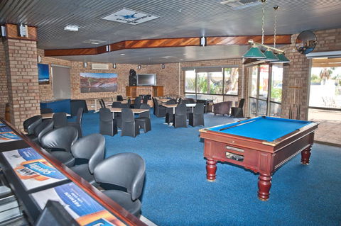 Carnarvon Motel WA - Australian Directory 34