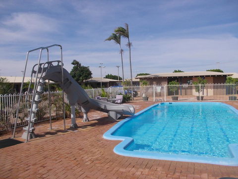 Carnarvon Motel WA - Australian Directory 3