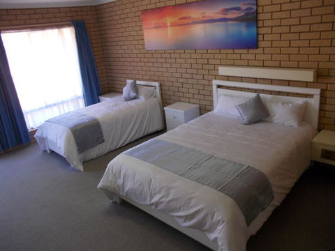 Carnarvon Motel WA - Australian Directory 39