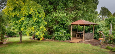 Chimes Spa Retreat - Australian Directory 26