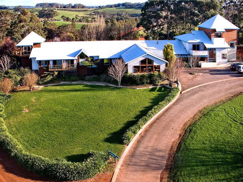 Chimes Spa Retreat - Australian Directory 31