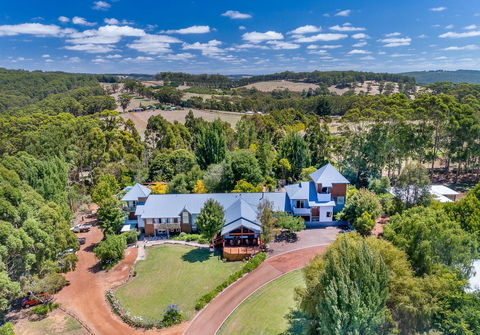 Chimes Spa Retreat - Australian Directory 3