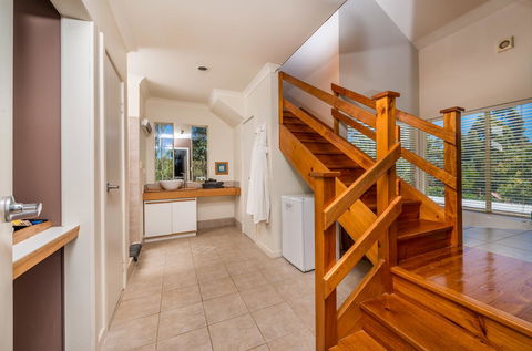 Chimes Spa Retreat - Australian Directory 12