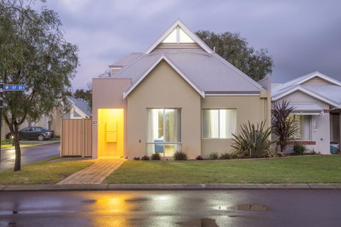 Cape View Beach Resort - Australian Directory 27