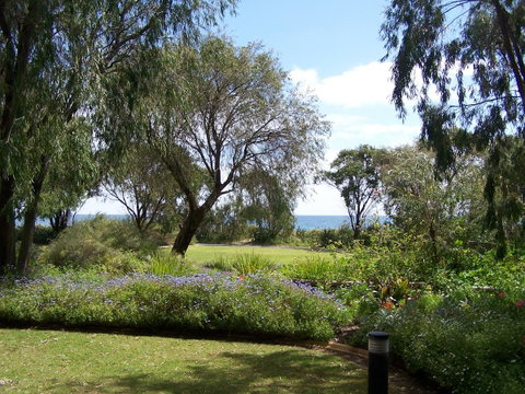 Cape View Beach Resort - Australian Directory 40