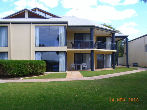 Cape View Beach Resort - Australian Directory 35