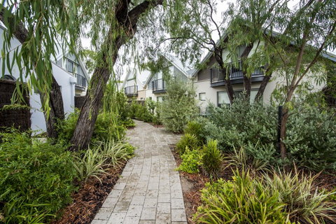 Cape View Beach Resort - Australian Directory 44