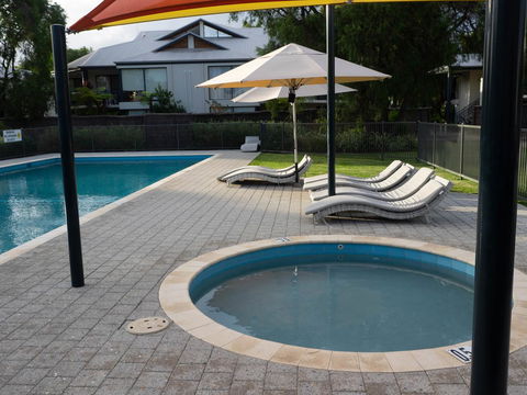 FortyOne - Oceanside Retreat Busselton - Australian Directory 38