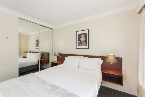 Subiaco Village 30 - Australian Directory 13