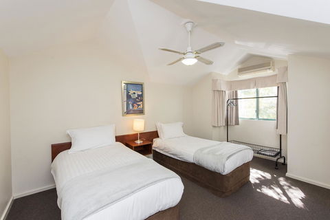 Subiaco Village 30 - Australian Directory 24