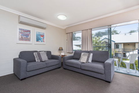 Subiaco Village 20 - Australian Directory 5