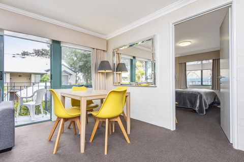 Subiaco Village 20 - Australian Directory 3