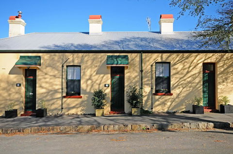 Spencer Suites Albany - Australian Directory 27