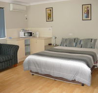 Albany Apartments - Australian Directory