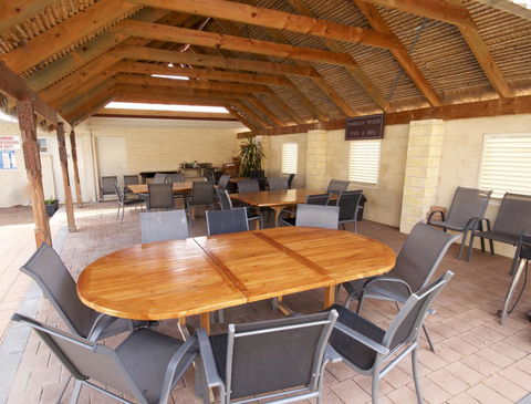 Bunbury Apartment Motel - Australian Directory 9