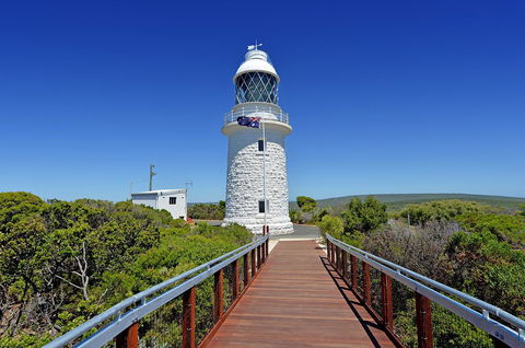Sandpiper Retreat - Australian Directory 31