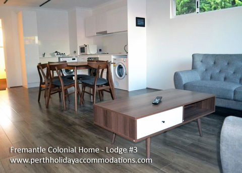Fremantle Colonial Home - Australian Directory 18