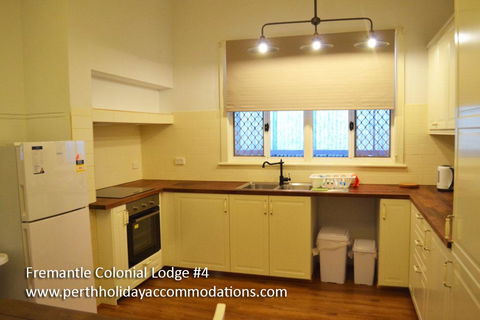 Fremantle Colonial Home - Australian Directory 25