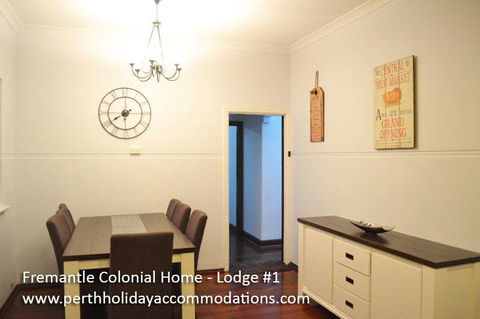 Fremantle Colonial Home - Australian Directory 40