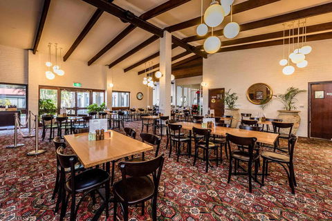 Wintersun Hotel - Australian Directory 24
